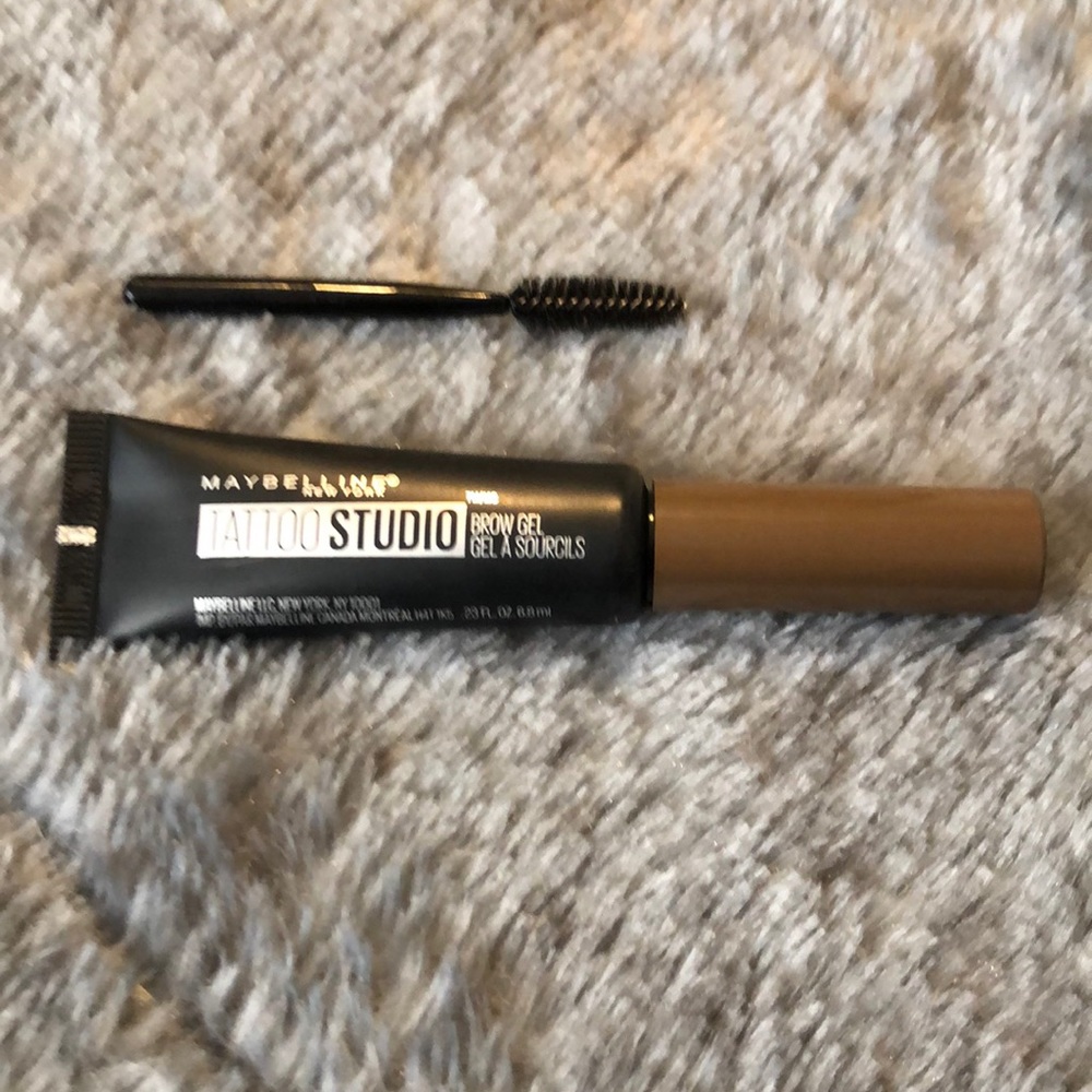 Tattoo studio gel